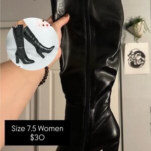 Black Women's Knee-High Boots